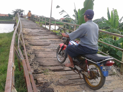 Jembatan Gerdu – Godhang  Jepara Makin Merana