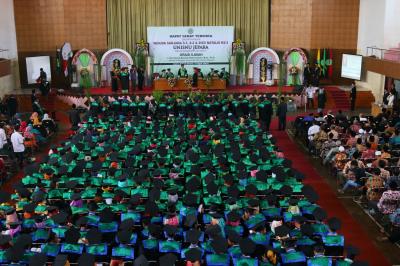 UNISNU JEPARA TELAH MELULUSKAN 6672 SARJANA