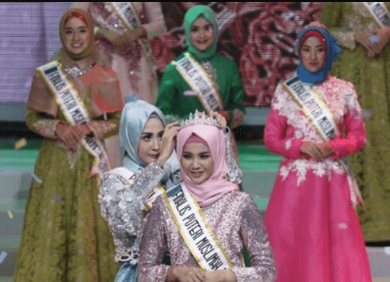 Selamat !!!!  Syifa Fatimah dari Pecangaan  , Putri Muslimah Indonesia 2017