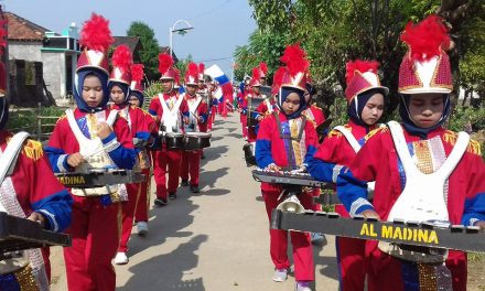 Drumb Band Gita Al-Madina Kaliombo , Tetap Eksis Untuk Promosi Sekolah