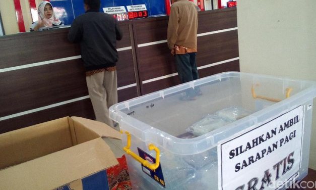 Wenak Tenan !!!!Urus e-KTP di Kudus Dapat Sarapan Gratis Tiap Jumat