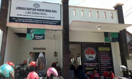 LBH Demak Raya Kembali  Bantu Masyarakat Yang Kurang Mampu Dalam Bidang Hukum.