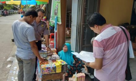 Jaga Kenyamanan di Bulan Ramadhan , Kanit Binmas Polsek Wedung Laksanakan Operasi Petasan