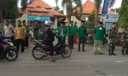 Wujudkan Saling Berbagi Di Bulan Suci  , Ansor Nalumsari gelar kegiatan berbagi 1000 takjil