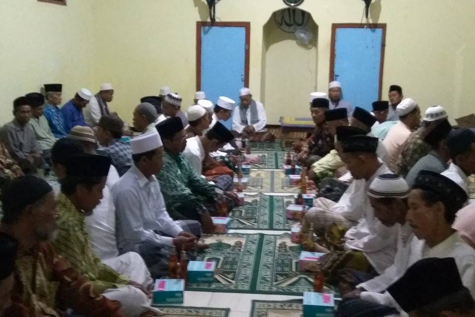 Anak-Anakpun Ikut Khataman Alqur’an Keliling di Desa Kedungmutih Demak