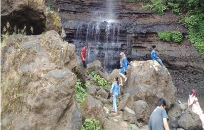 Wow! Meski Terpencil  OW Air Terjun Jurang Nganten Masih  Ramai Di  Kunjungi Wisatawan