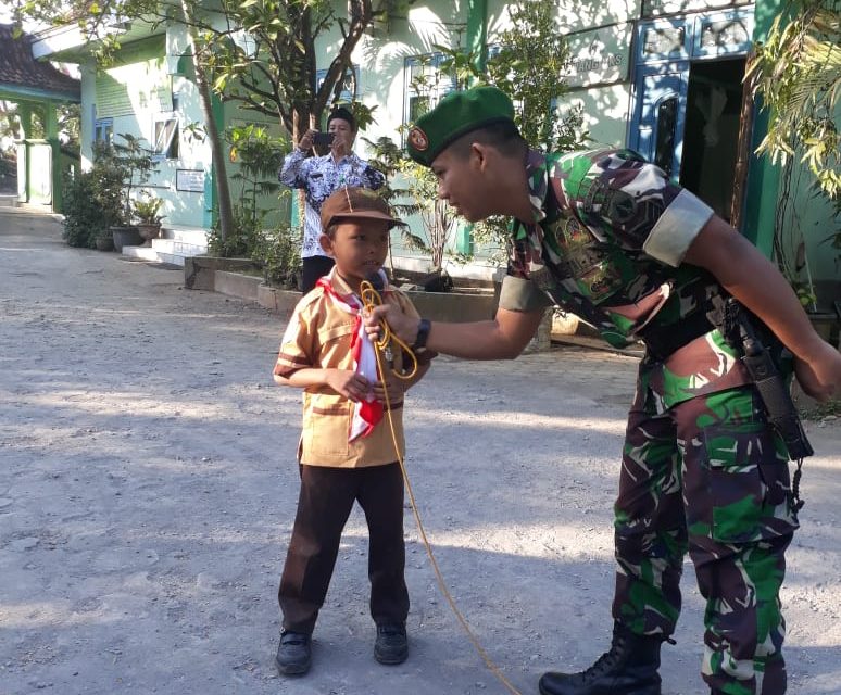 Rizki Siswa kelas 6 MIN Jungpasir Demak , Ingin jadi TNI