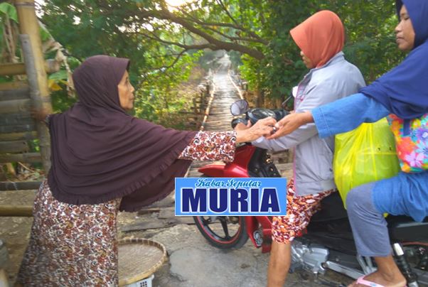 Jembatan Tol  Tedunan  – Godhang  Jepara  , Hasilnya Sehari Pernah Capai 800 ribu