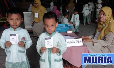 KB Al-Azhar Kudus Ajarkan Demokrasi Sejak Dini