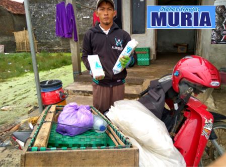 Nastain Warga Desa Kedungmutih Demak ,Pasarkan Garam Iodium Ke Pasar Tradisional Jepara dan Demak