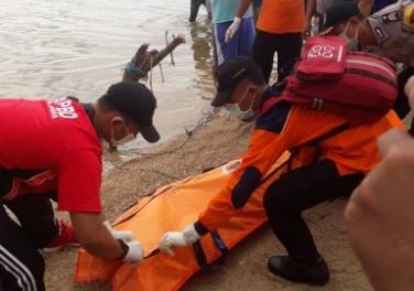 Nelayan Jepara Temukan Mayat di laut , Di Duga Korban Pembunuhan