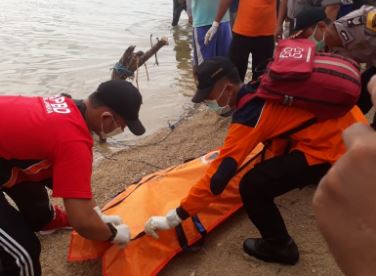 Nelayan Jepara Temukan Mayat di laut , Di Duga Korban Pembunuhan