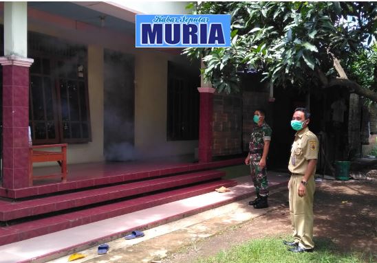 Cegah KLB DBD Rumah Warga Cebolek Kidul Pati Di Fogging