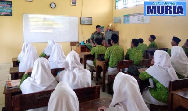 Kodim 0716/Demak Sosialisasi Penerimaan calon Prajurit TNI   di MA NU Demak