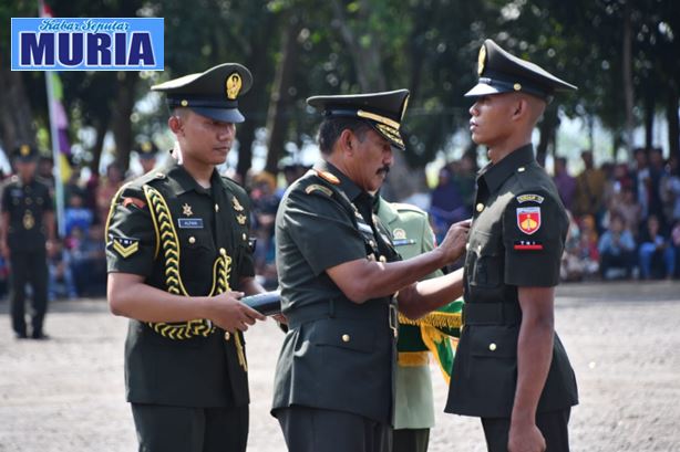 359 Calon Prajurit Tamtama TNI AD  Dilantik , Prada Khoirul Umam Asal Demak Lulusan Terbaik Secata Gombong