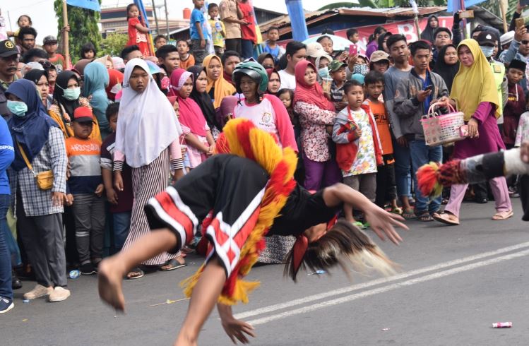 Ribuan Orang Terlibat Dalam Kirab Budaya 516 Kabupaten Demak Tahun 2019