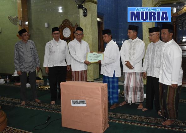 Safari Ramadhan Bupati Demak di Masjid Darussalam Desa Katonsari