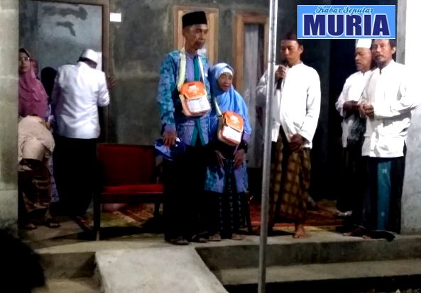 Tradisi Lepas Calon Haji , Doa Bersama dan Lantunan Adzan