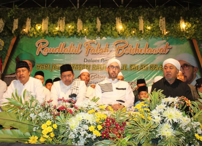 Sholawat Bergema Di Raudlatul Falah Pati