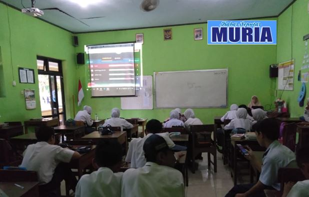 Opini Guru : PEMBELAJARAN DENGAN GAME ONLINE QUIZIZZ DI SMPN 1 PECANGAAN