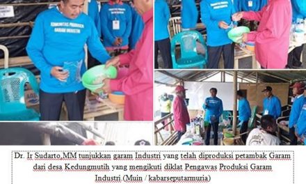 Bupati Demak Tinjau Diklat Pengawas Produksi Garam Industri Di Kedungmutih