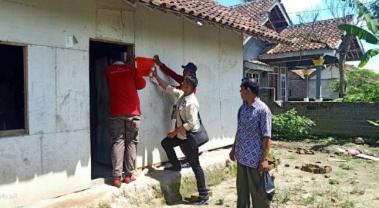 Stiker PKH Mulai Dipasang, 13 KPM Desa Kemukus Mengundurkan Diri