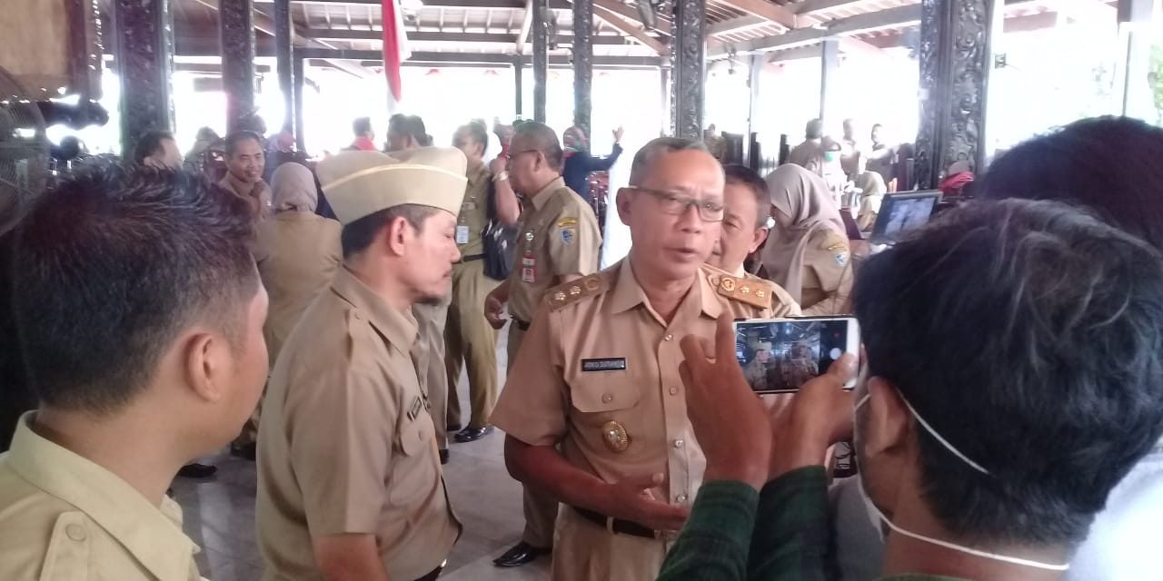 Hindari Kontak Banyak Orang Dapat Cegah Penyebaran Covid-19