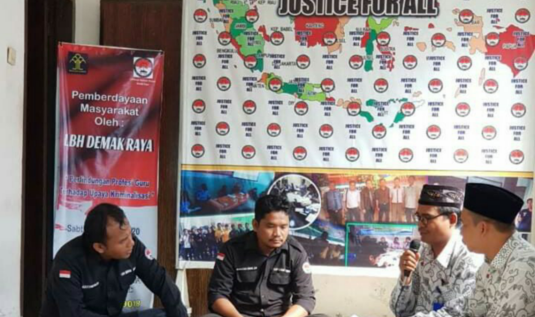 PD PGSI Demak Sambang Ke LBH Demak Raya Jalin Kemitraan Lindungi Profesi Guru