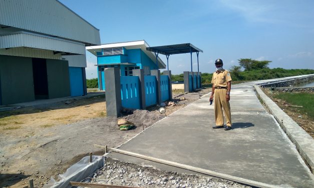 Dari DD Desa Kedungkarang Betonisasi  Jalan Ke Tambak Garam