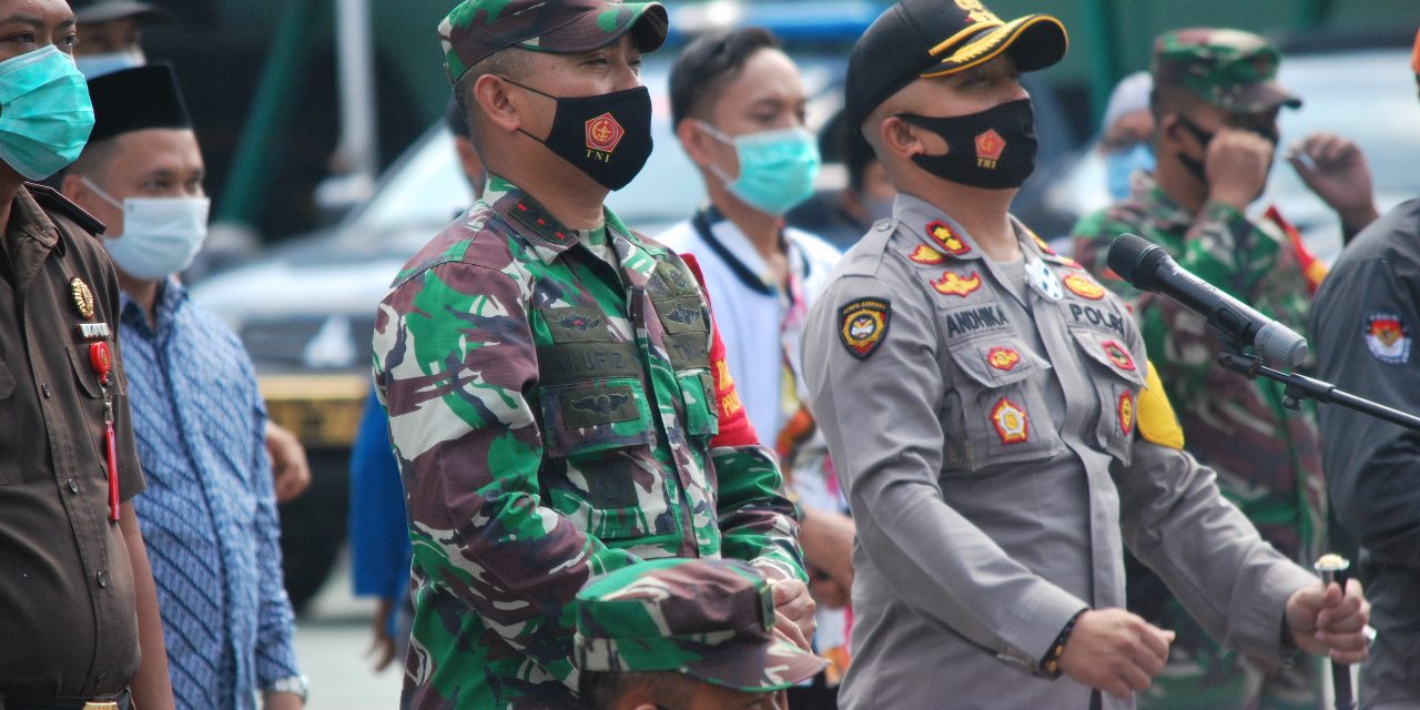 Paslon Bupati Demak Ikut Deklarasi Demak Bermasker