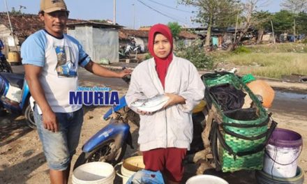 Penerima  PKH ini Bersyukur , Bisa Jualan Ikan Keliling