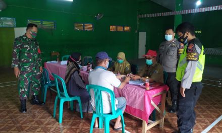 265 Warga Miskin Desa Batursari Mranggen Dapat Bantuan BLT DD