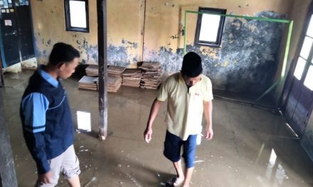 Di Tengah Pandemi dan Dilanda Banjir Rob, Mahasiswa KKN UIN Walisongo Tetap Menjalankan Pengabdian Meski dari Rumah