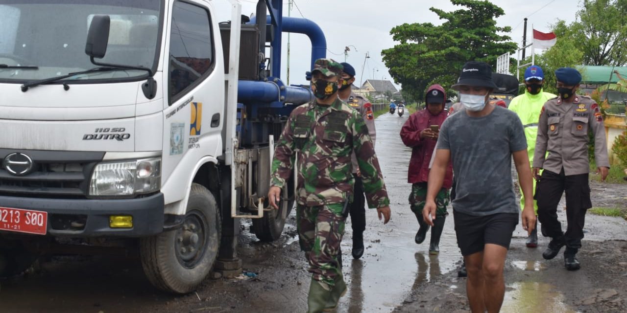 Dandim Demak Tinjau Banjir Sayung ,8 Desa Masih Tergenang