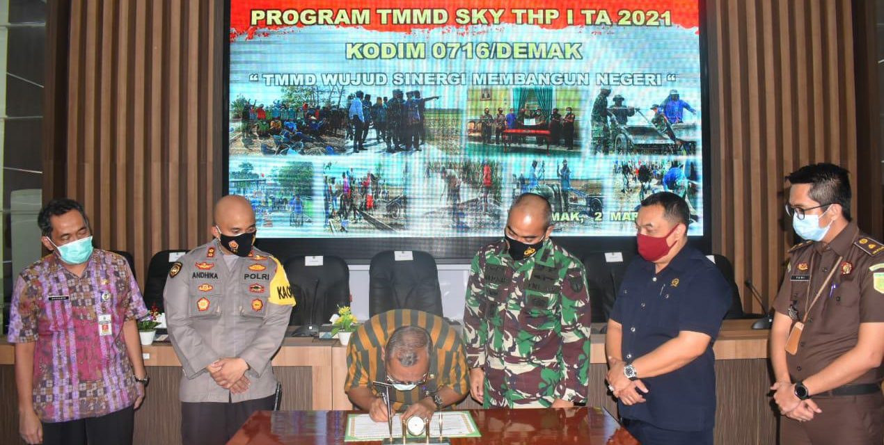 TMMD Sengkuyung I Garap Fisik Jalan Beton