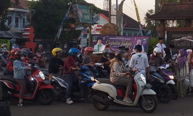 Peringati Hari Kartini, Perempuan Bangsa Doa Bersama dan Bagi Takjil di Mayong Jepara
