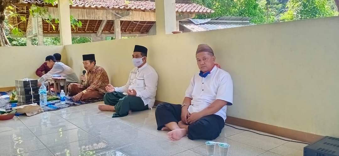 Khoul dan Do’a Bersama , Pengurus Ranting NU Ngabul Adakan 50 Khataman Qur’an bil Ghoib