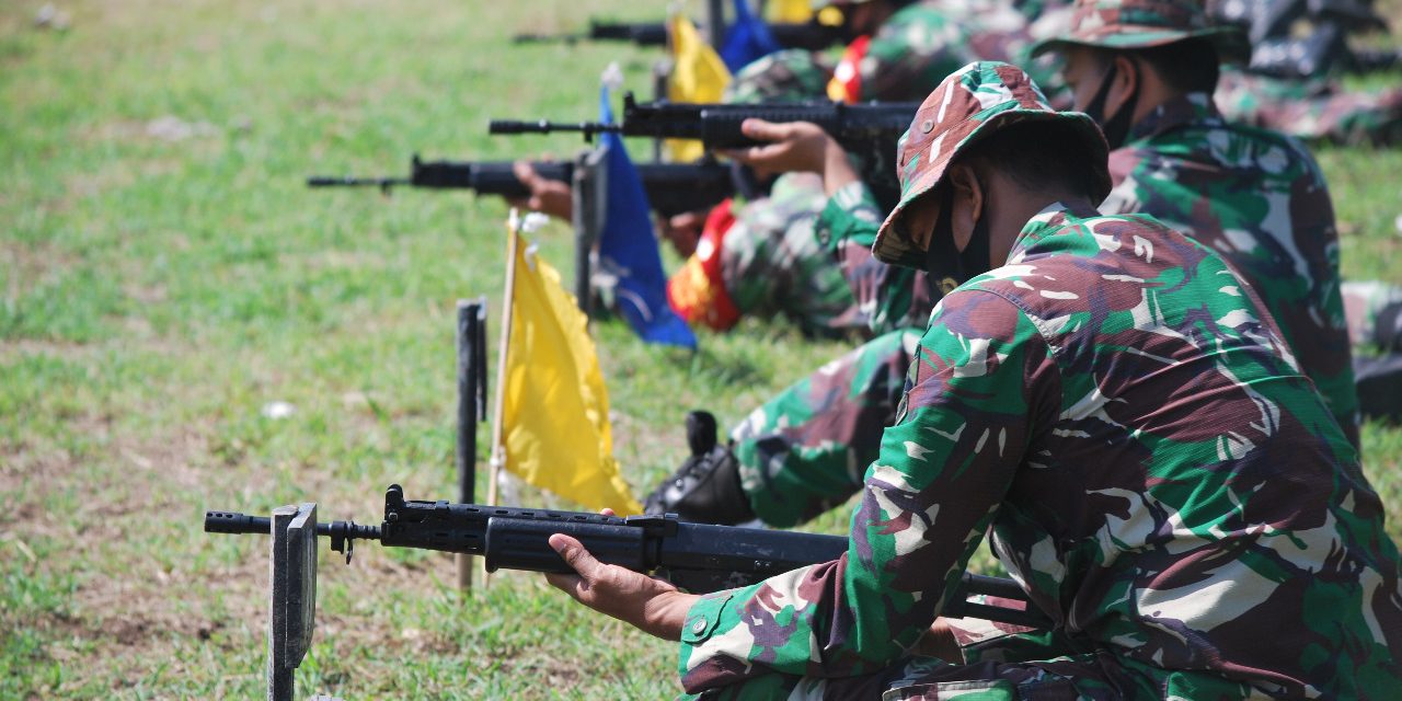 165 Anggota Kodim Demak Ikuti Latihan Tembak