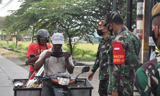 Bagi Bagi Masker Lagi ,Edukasi Warga Cegah Penularan Virus Corona