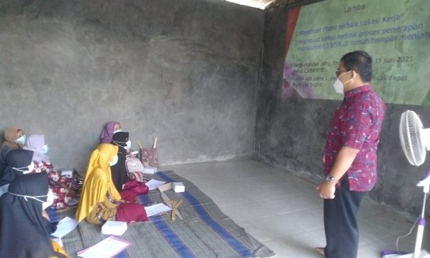 Pelatihan dan Pendampingan Manajeman 5S/5R  Untuk Kelompok Usaha Jahit di Bangsri Jepara
