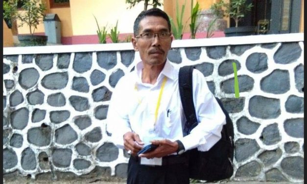 Syafii 36 Tahun Mengajar di SD , Beruntung Ada Program Sertifikasi Guru