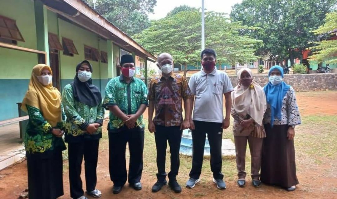 Bupati Jepara dan Vaksin Santri Safinatul Huda Karimunjawa