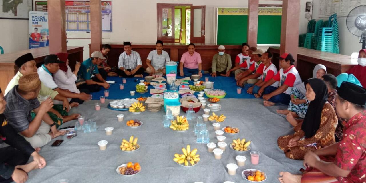 PENERIMA PROGRAM BEDAH RUMAH ADAKAN SYUKURAN