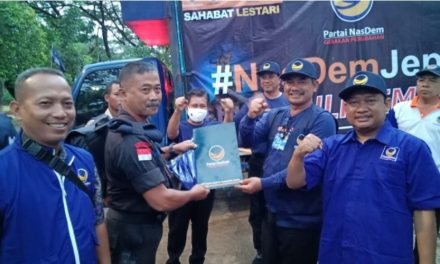 BANTUAN UNTUK KORBAN ERUPSI SEMERU DARI DPD NASDEM JEPARA TIBA DI LUMAJANG Langsung Didistribusikan