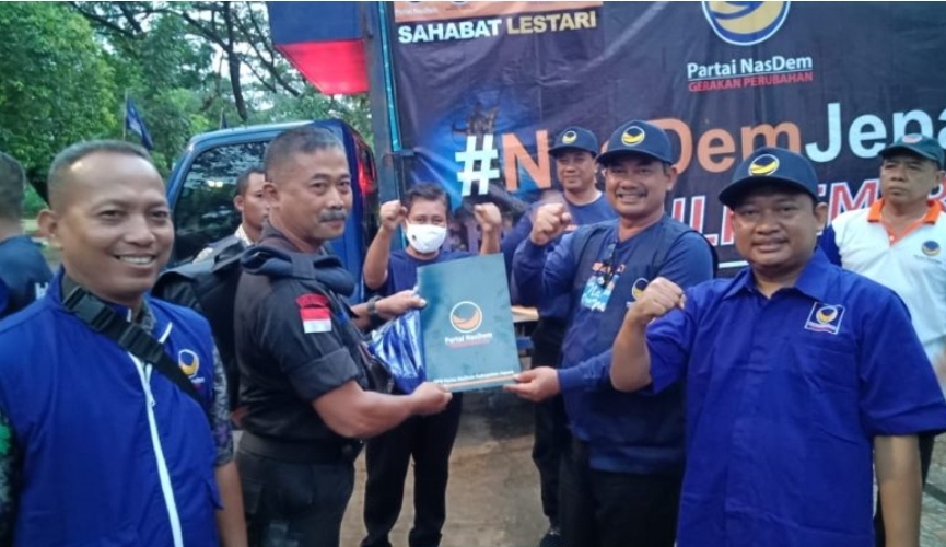 BANTUAN UNTUK KORBAN ERUPSI SEMERU DARI DPD NASDEM JEPARA TIBA DI LUMAJANG Langsung Didistribusikan