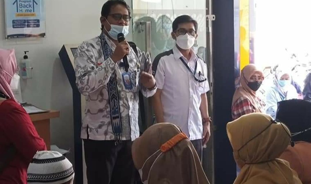 TERHARU, 2.271 GURU SWASTA PGSI TERIMA BANSOS APBD KABUPATEN DEMAK.