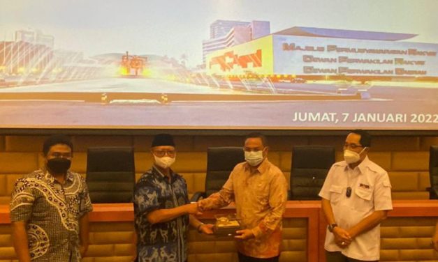 SUDEWO DAN FIRMAN SUBAGYO SEPAKAT  PERCEPATAN PEMBANGUNAN DAERAH