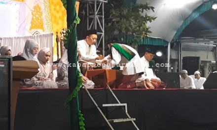 Ponpes Nurul Furqon Kedungmutih Demak Wisuda Santri ke 8 , Hadir Habib Umar Muthohar