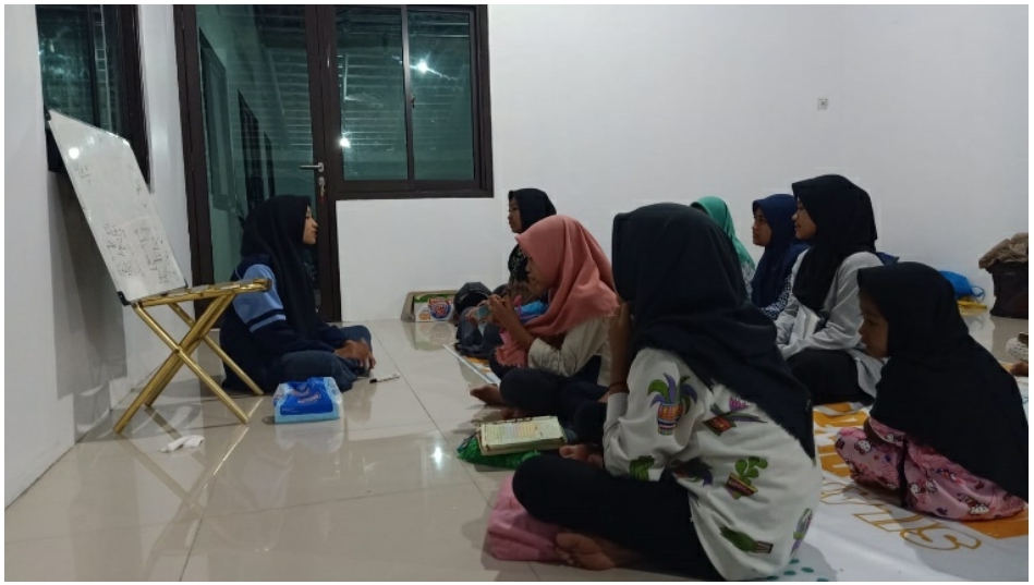 KKN UIN Walisongo Semarang Berikan Bimbingan Ilmu Tajwid