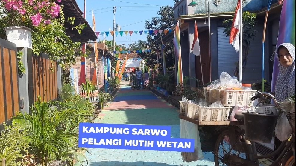 Ada ” Kampung Sarwo Pelangi”  di Desa Mutih Wetan Demak di Hut RI ke 77